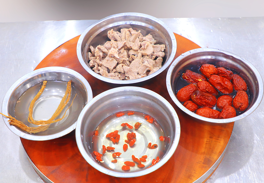 小雪节气到，记得吃小雪四宝，顺应老传统安稳过冬