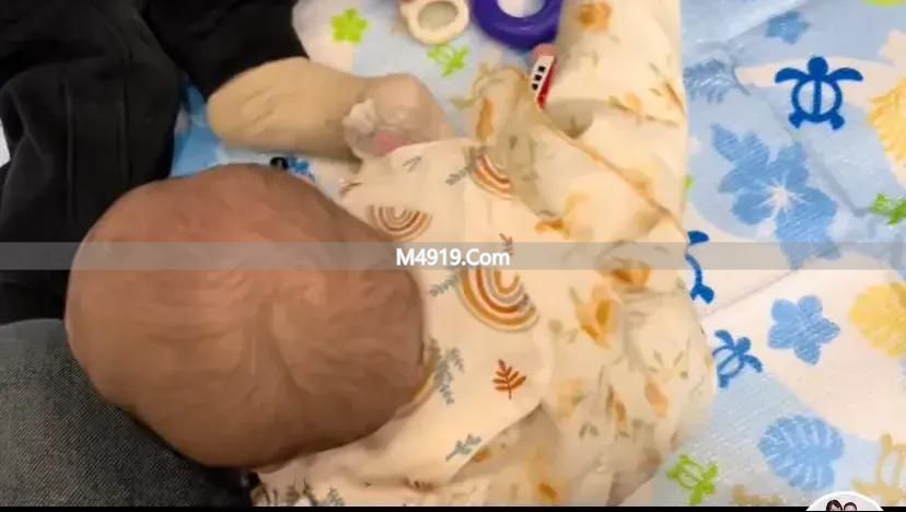 _二胎宝宝周岁发表微信说说_二胎宝宝一周岁的感慨