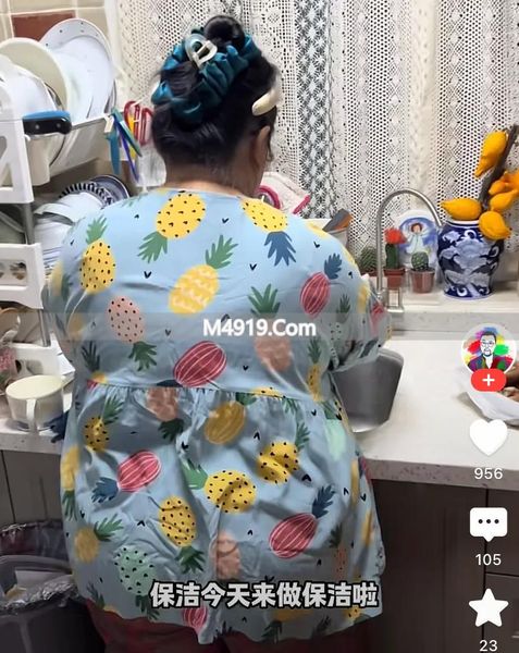 39岁胡老师：家里堆积成山还不停买买买！网友：又乱又胖 太糟心_39岁胡老师：家里堆积成山还不停买买买！网友：又乱又胖 太糟心_