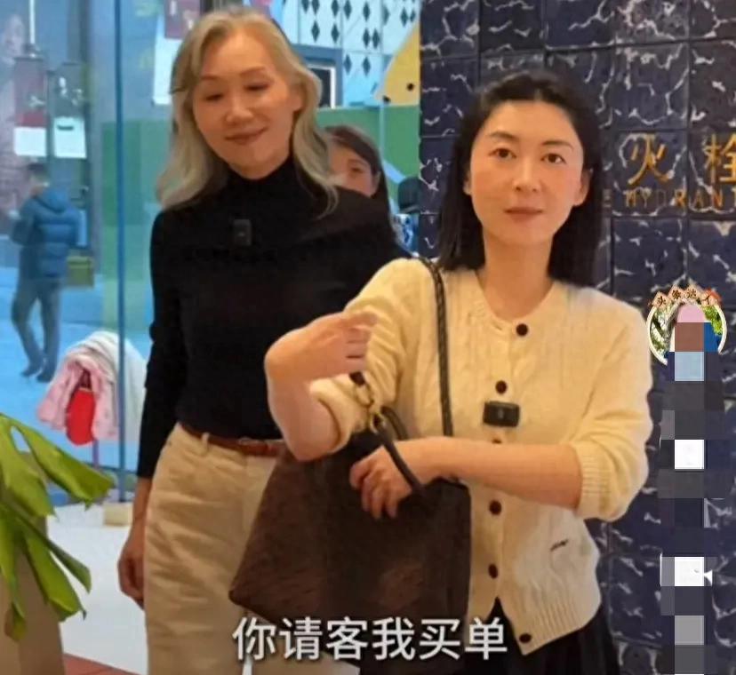 令人羡慕的婆媳关系！奕姐与儿媳相处和睦，儿媳怀孕超顺利