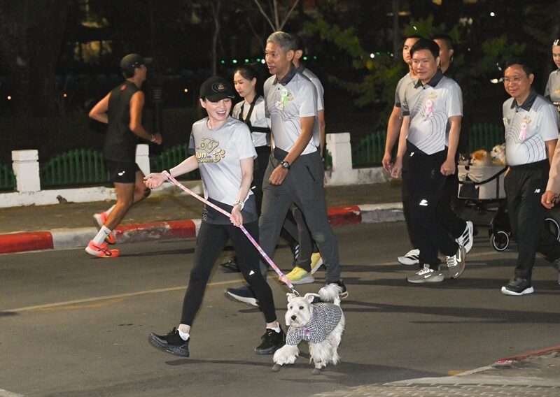 泰国苏提达王后热衷公益跑，展现多样技能受众人称赞