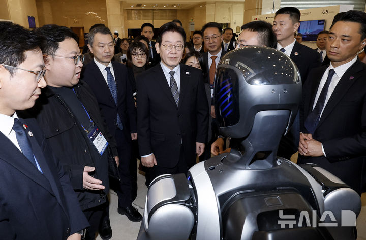 韩国总统李在明访华第四天在上海，夫妻二人行程满满