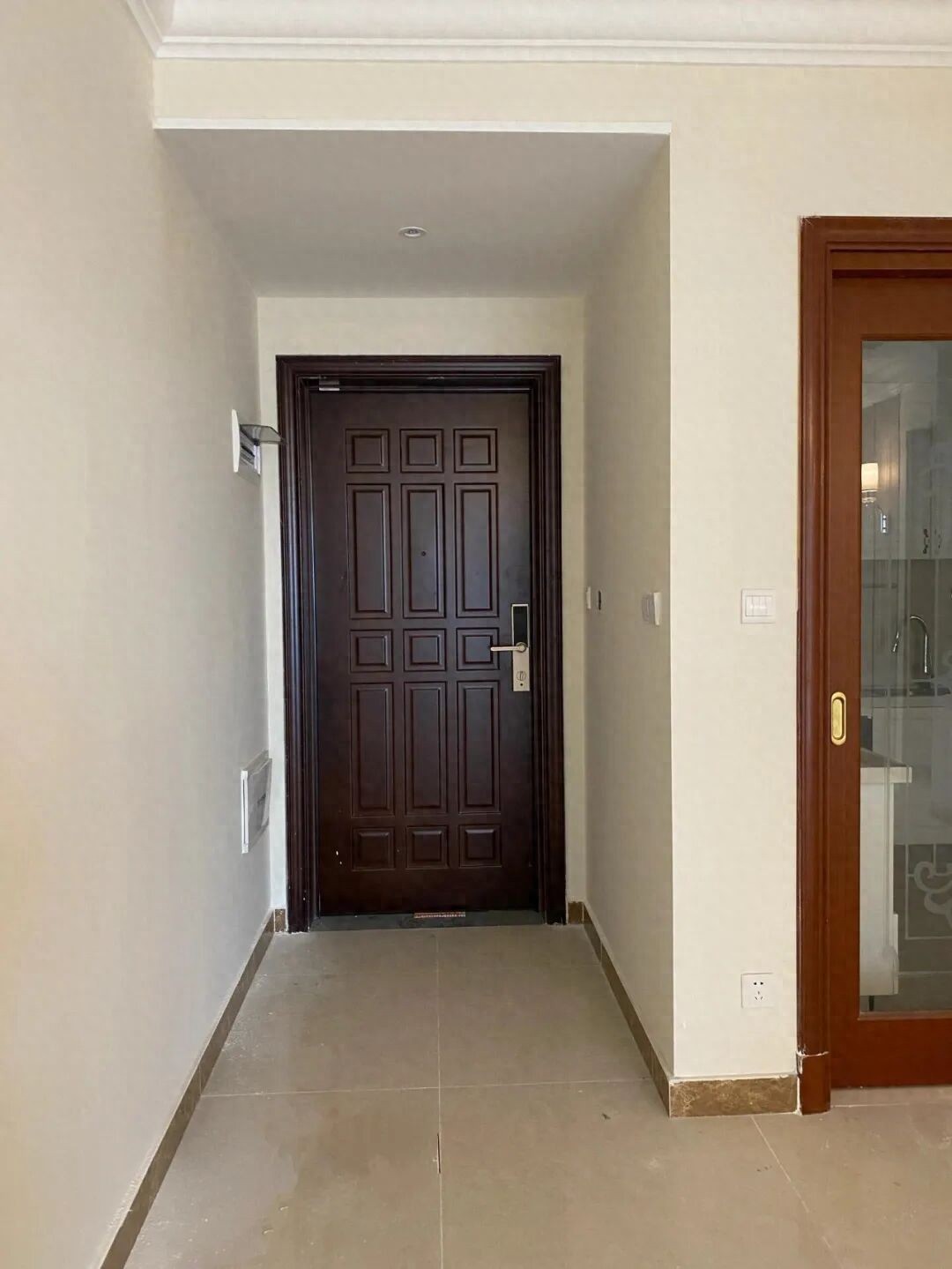 年轻人必看！小户型无玄关困扰，鞋柜设计思路大分享