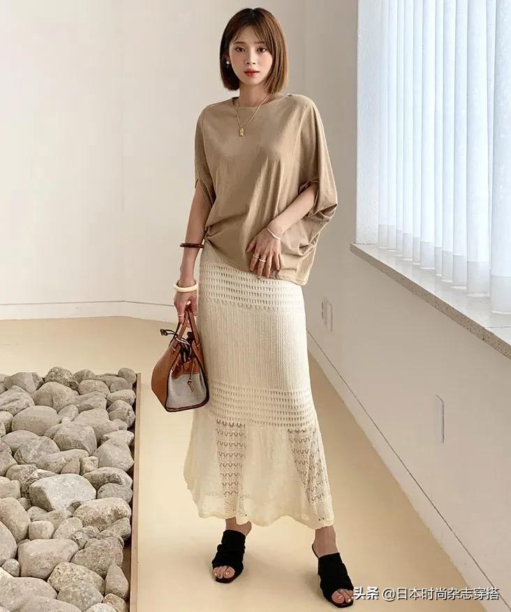 今年流行长款半裙，款式清凉舒适，适合不同场合