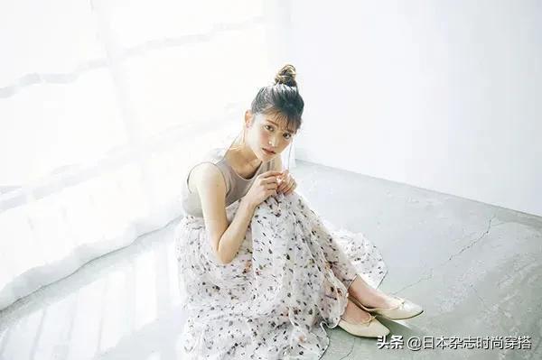 今夏流行卡其色单鞋穿搭指南，多场合适配超万能