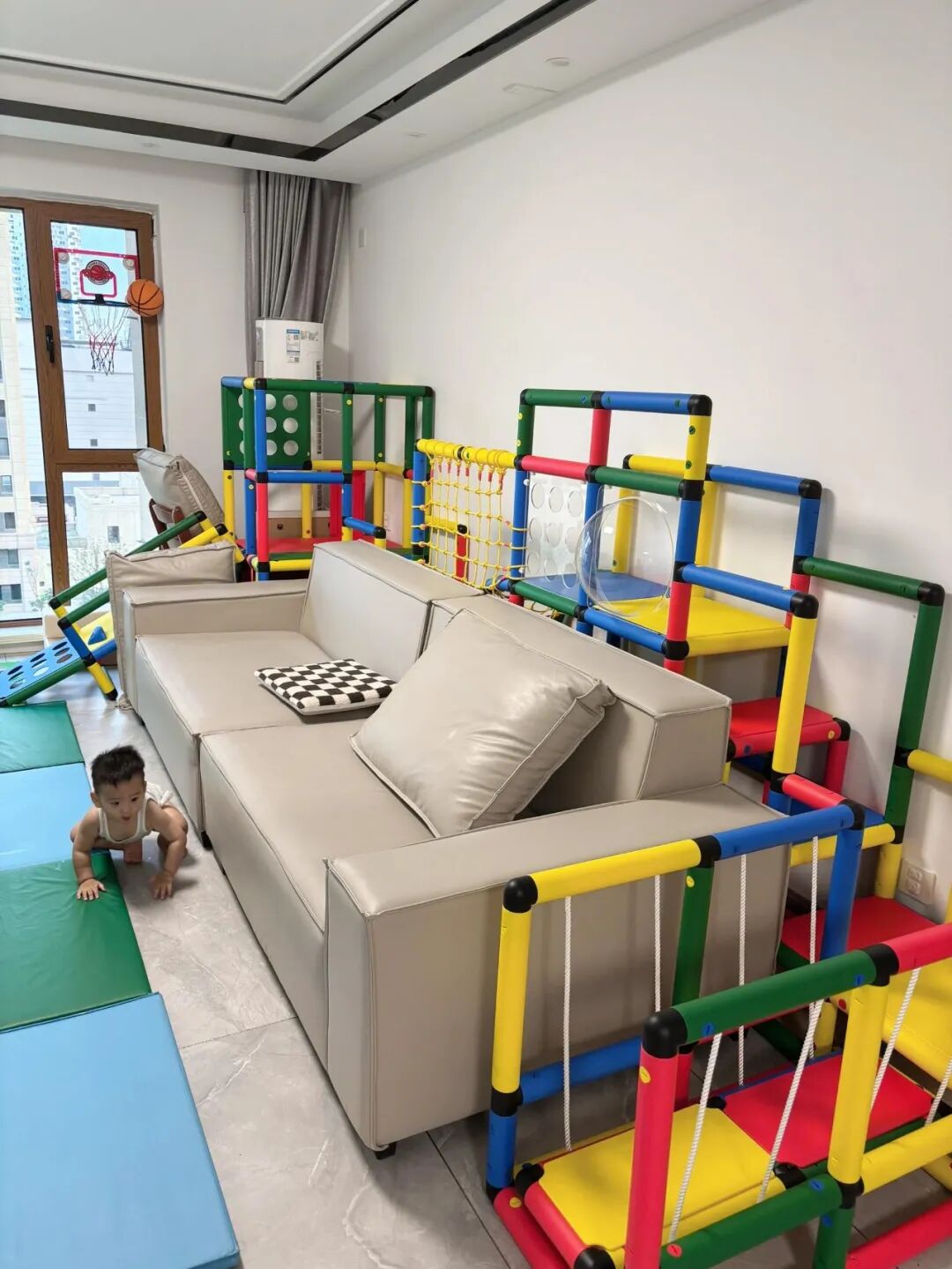 7个家居平替好物，让你花小钱办大事！儿童攀爬架围栏地毯都有