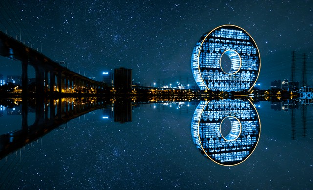 今年回农村过年发现大变化：车多路堵，网购成主流年货方式