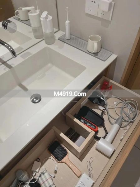 人从众公司__大累赘什么意思是什么意思