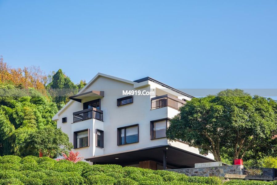 住别墅发朋友圈说说_住别墅的心情说说_