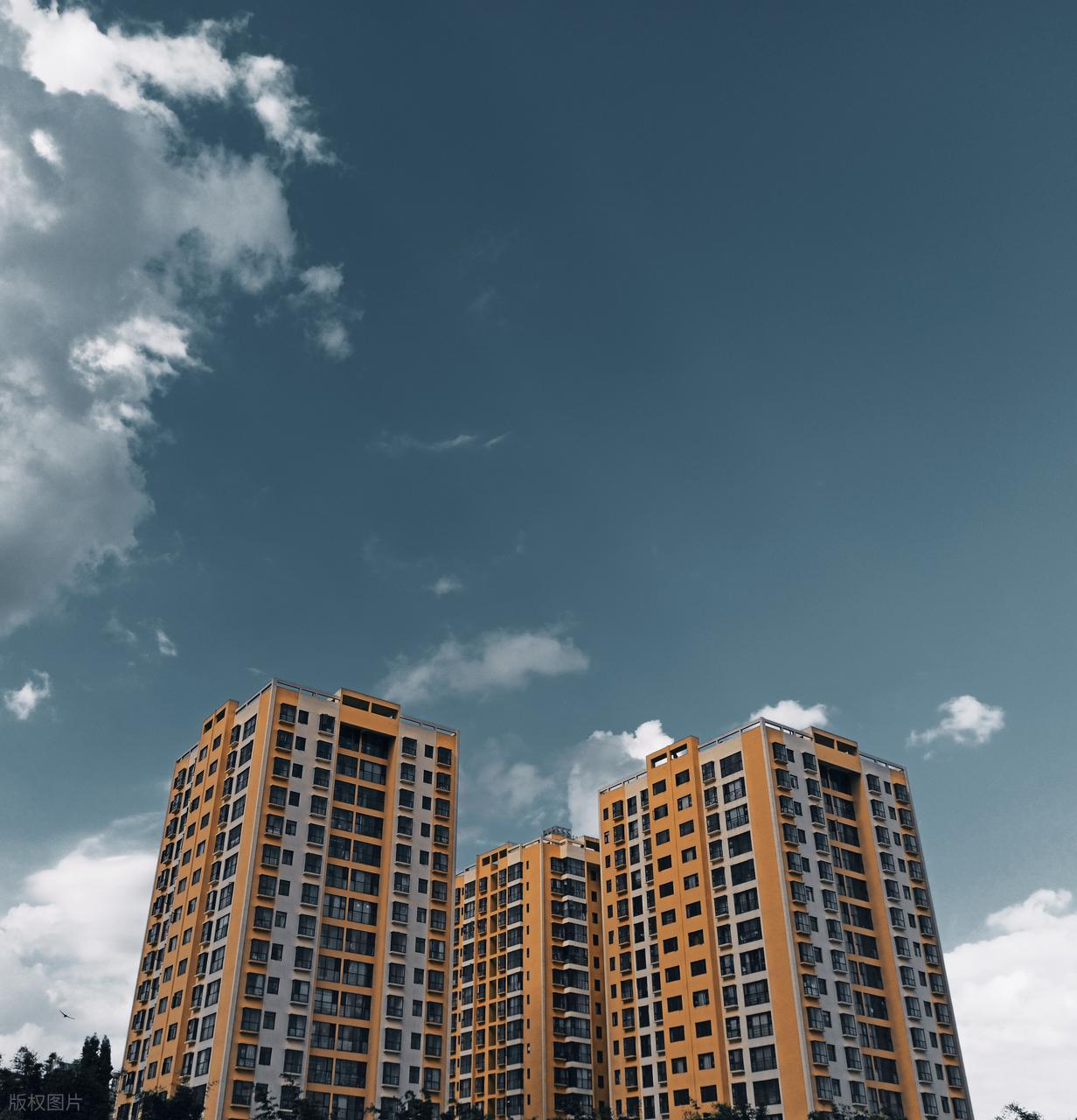 房价走势分析：不会一直跌，未来或走向两种极端结局