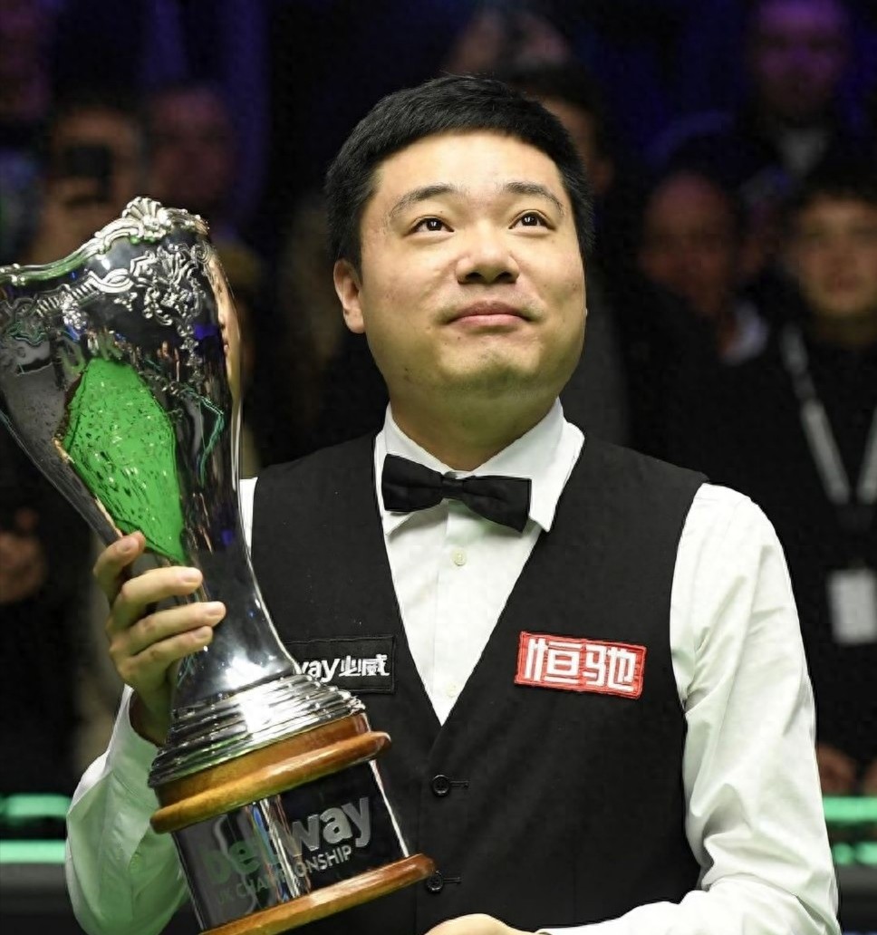 2026斯诺克世界大奖赛：丁俊晖晋级、多场比赛精彩赛况汇总