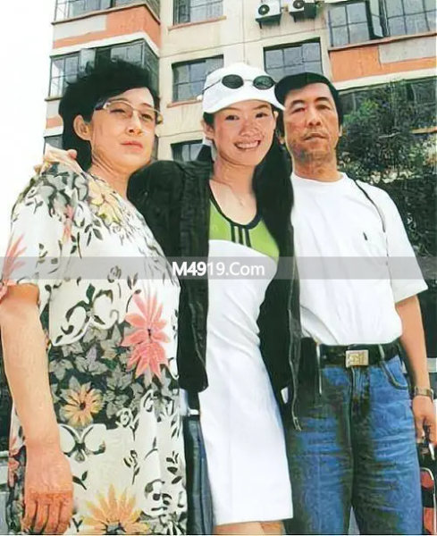 章子怡颜值蜕变史：从17岁入行到今，背后故事大揭秘