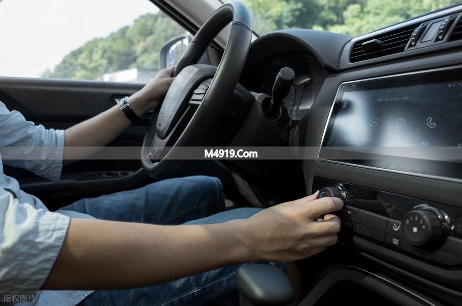 为何一上高速就想睡觉，不是你不累，而是中了这3个“陷阱”__为何一上高速就想睡觉，不是你不累，而是中了这3个“陷阱”