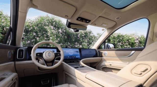 22026年除夕夜：问界M9车队与家的变迁，出行工具见证时代