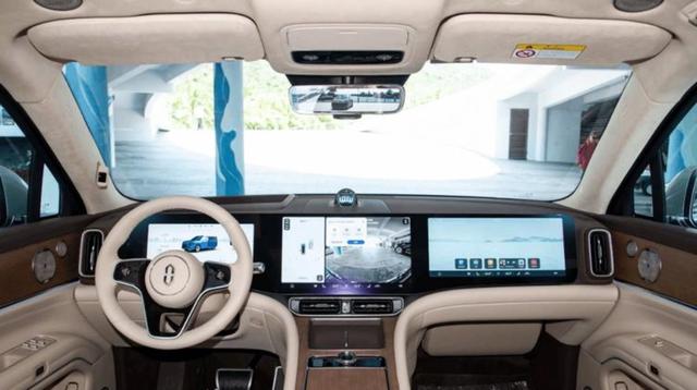 22026年除夕夜：问界M9车队与家的变迁，出行工具见证时代