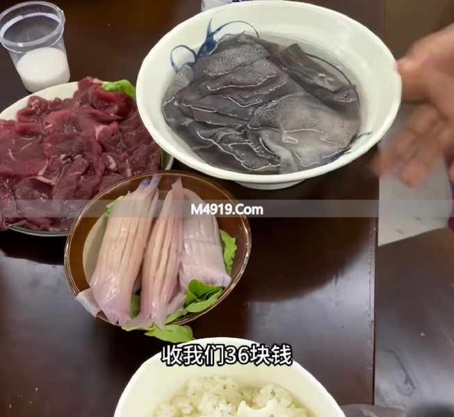 重庆饭店被曝阴阳菜单，4个鸡爪38，老板拒不开票，相关部门介入_重庆饭店被曝阴阳菜单，4个鸡爪38，老板拒不开票，相关部门介入_